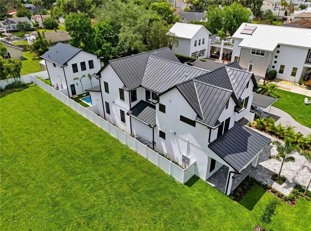 1222 Poinsettia Avenue Orlando FL 32804