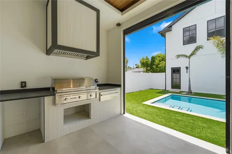1222 Poinsettia Avenue Orlando FL 32804