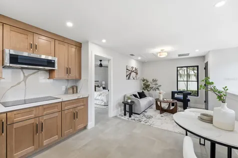 1222 Poinsettia Avenue Orlando FL 32804