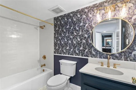 3301 Bayshore Boulevard Tampa FL 33629