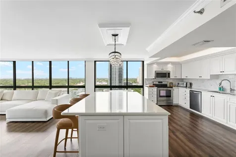 3301 Bayshore Boulevard Tampa FL 33629