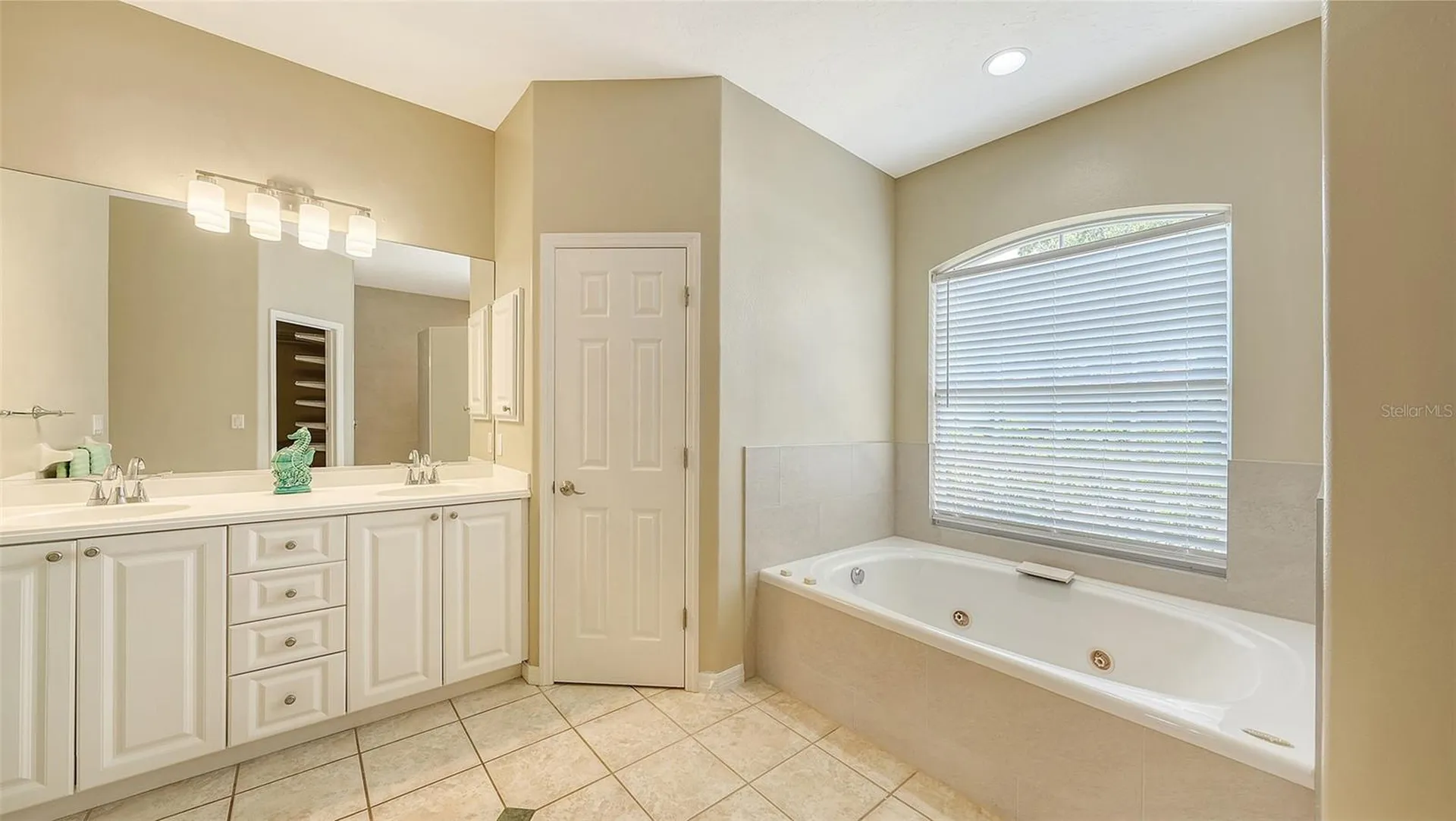 439 E Rossetti Drive Nokomis FL 34275