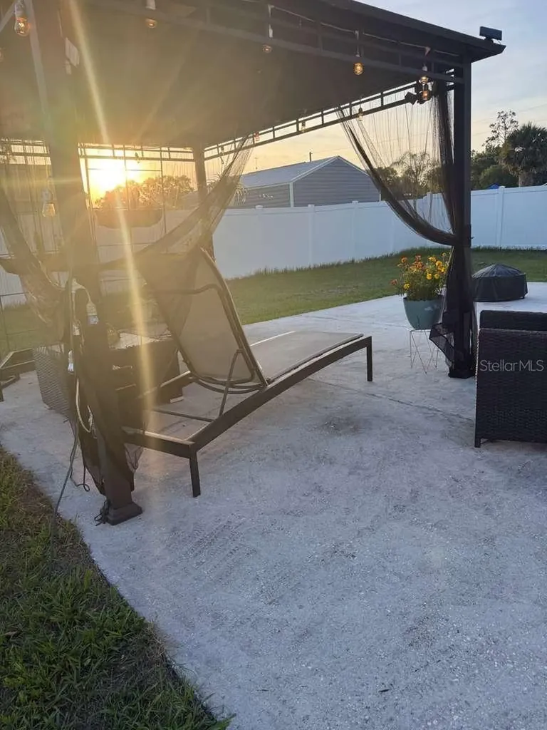 18561 3dr Avenue Orlando FL 32820