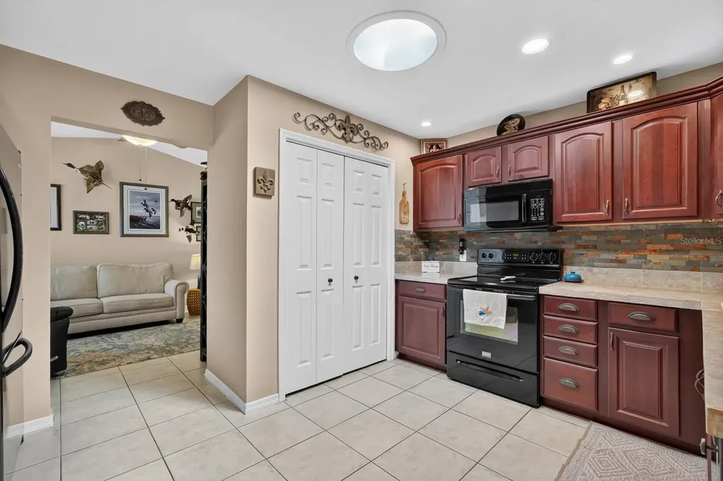 8 Jasmine Run Ormond Beach FL 32174