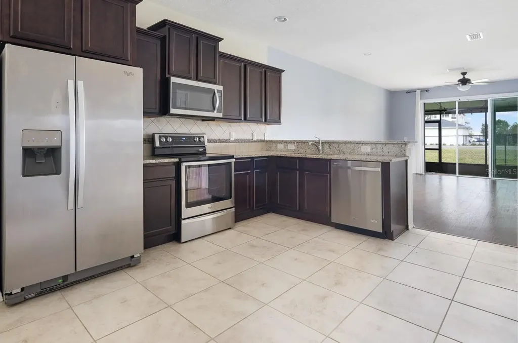 4770 White Sanderling Court Tampa FL 33619
