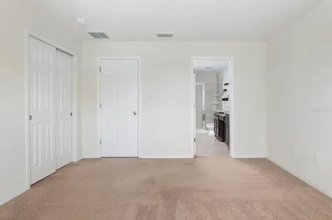 4770 White Sanderling Court Tampa FL 33619