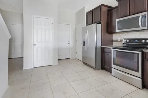 4770 White Sanderling Court Tampa FL 33619