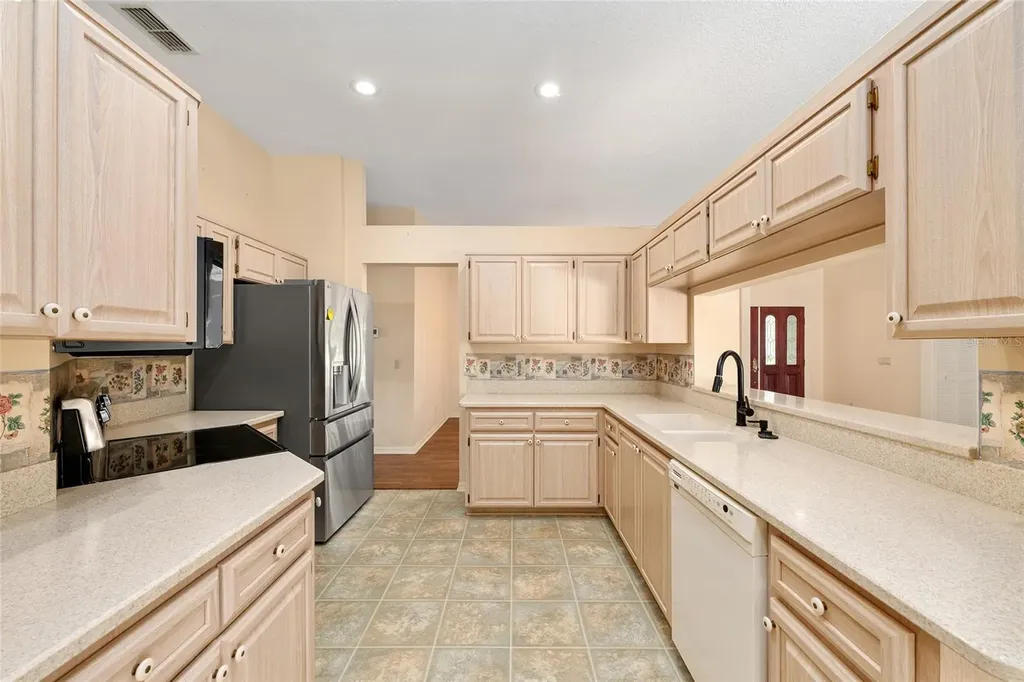 4611 N Rushmore Loop Beverly Hills FL 34465