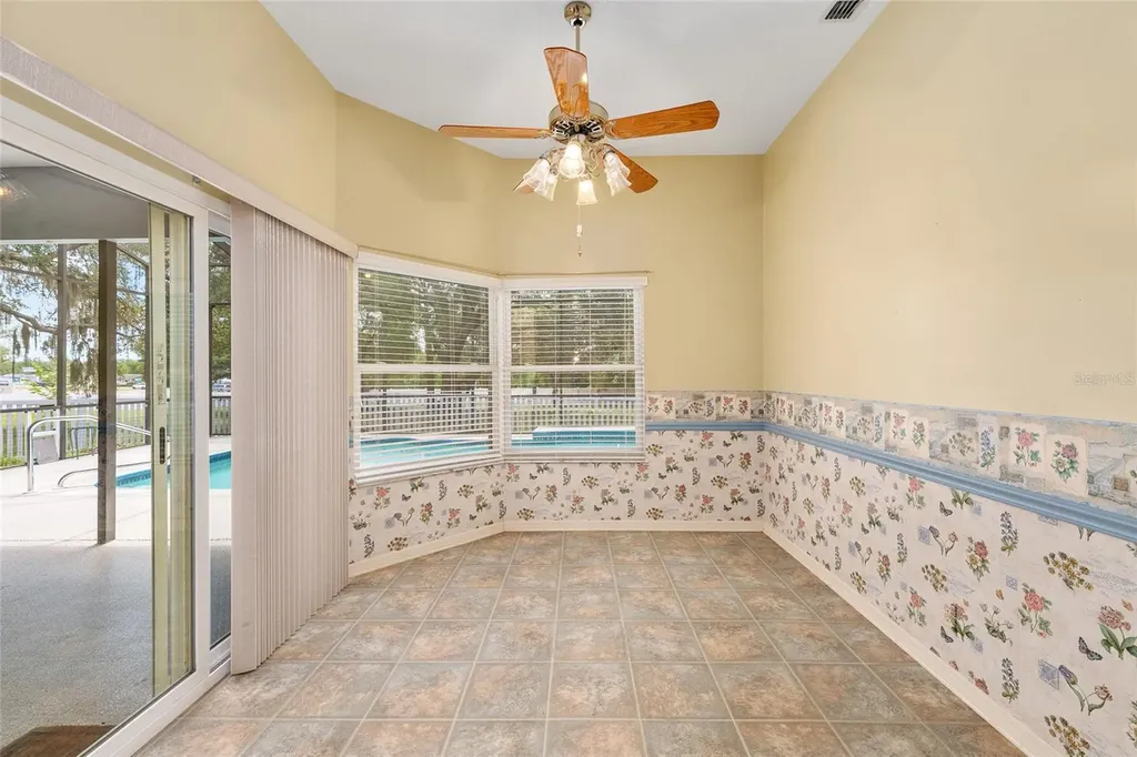 4611 N Rushmore Loop Beverly Hills FL 34465