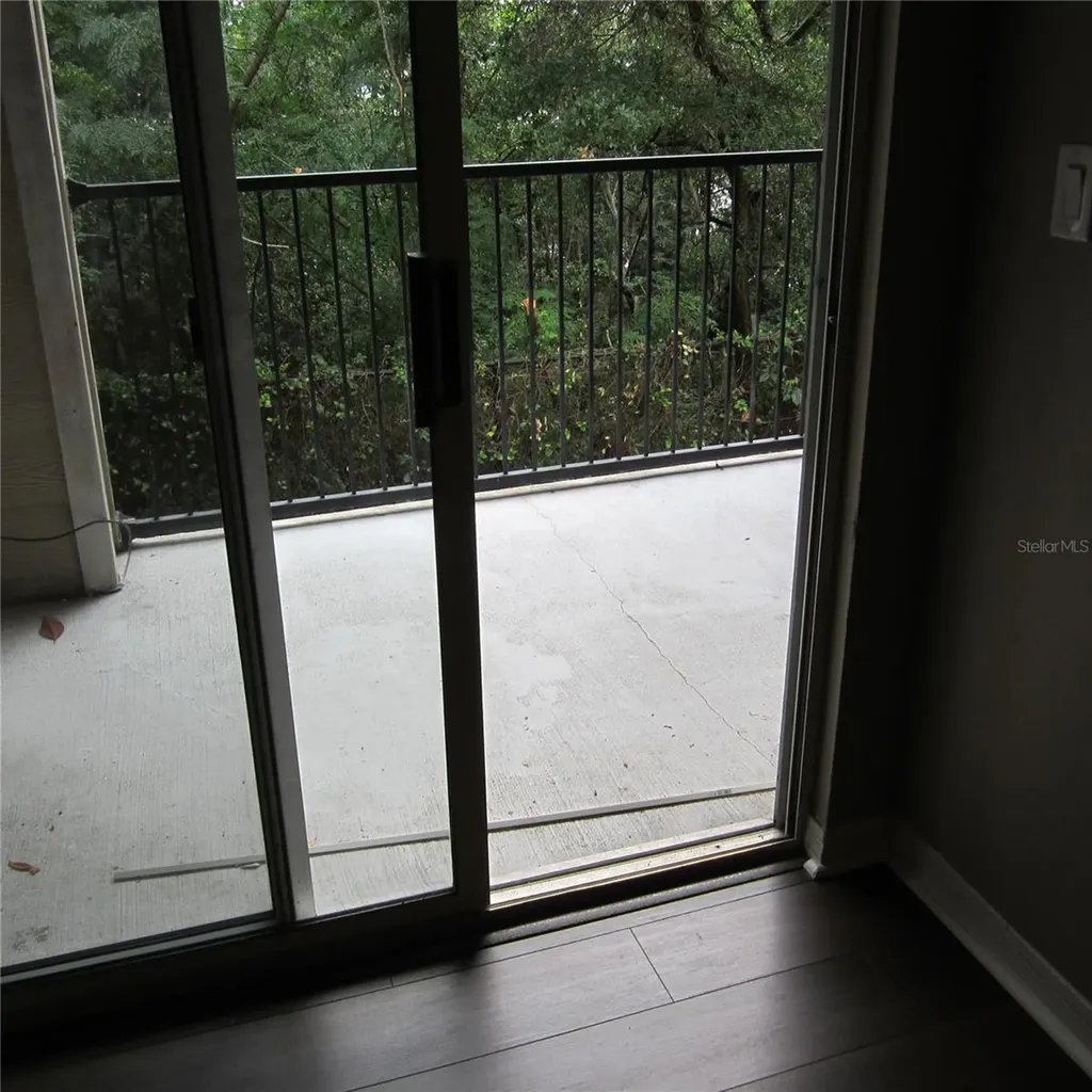 1985 Erving Circle Ocoee FL 34761