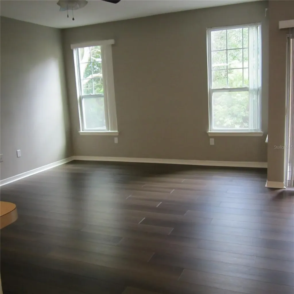 1985 Erving Circle Ocoee FL 34761