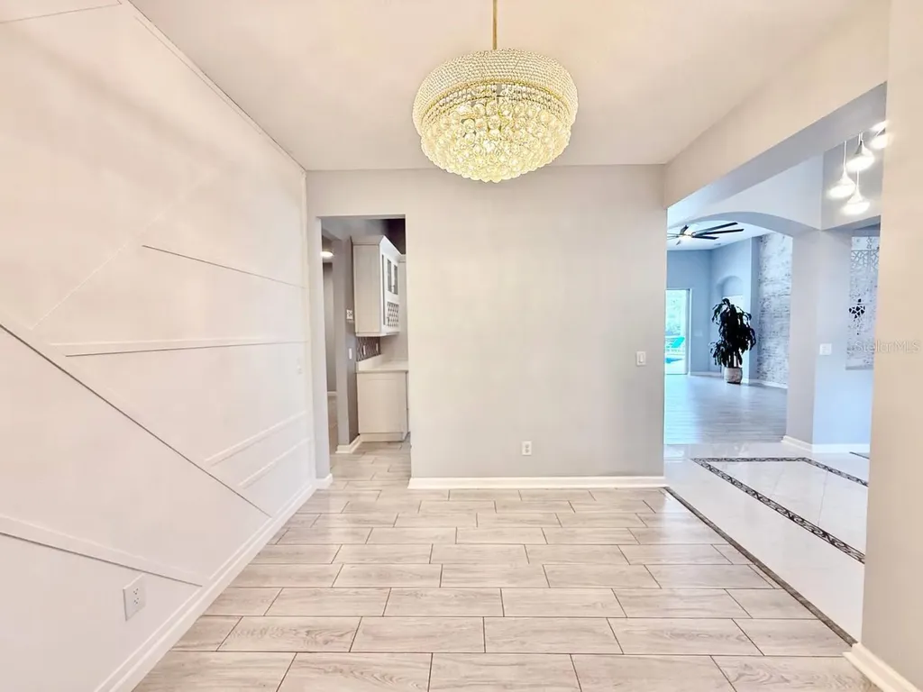 4301 River Close Boulevard Valrico FL 33596