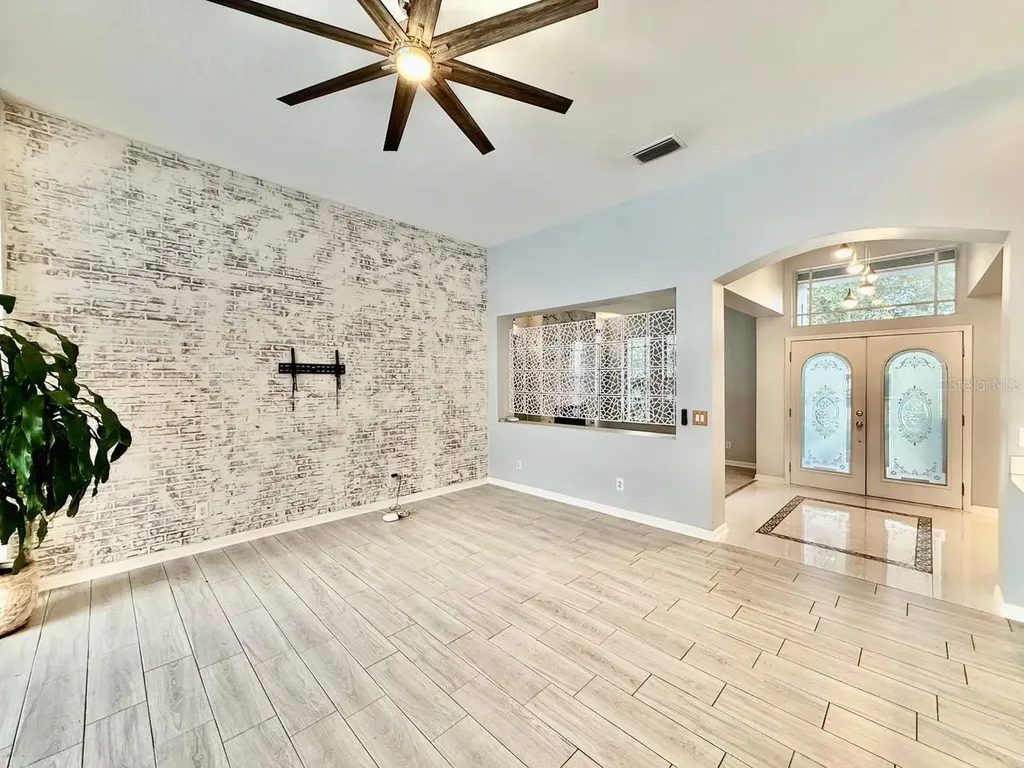 4301 River Close Boulevard Valrico FL 33596