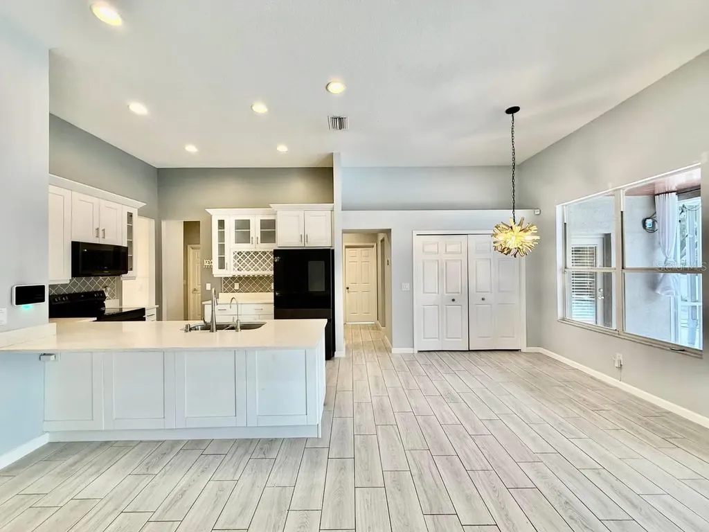 4301 River Close Boulevard Valrico FL 33596