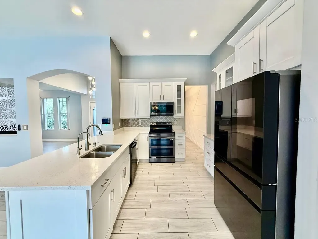 4301 River Close Boulevard Valrico FL 33596