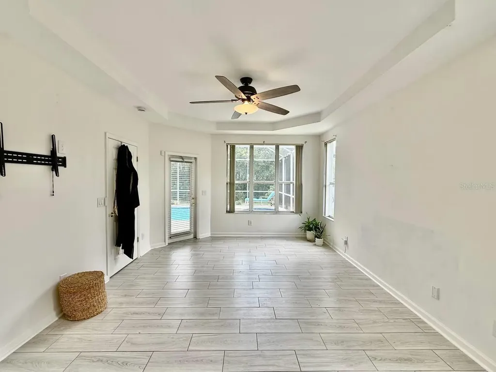 4301 River Close Boulevard Valrico FL 33596