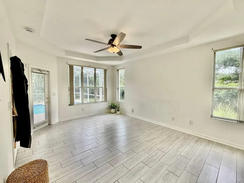 4301 River Close Boulevard Valrico FL 33596