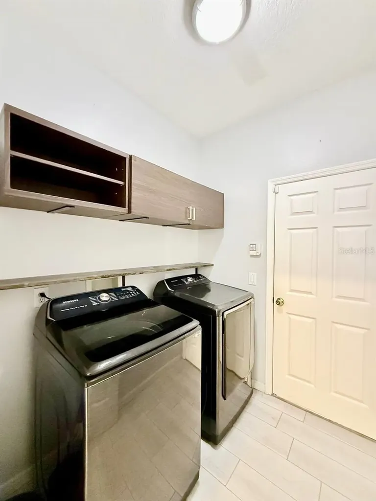 4301 River Close Boulevard Valrico FL 33596