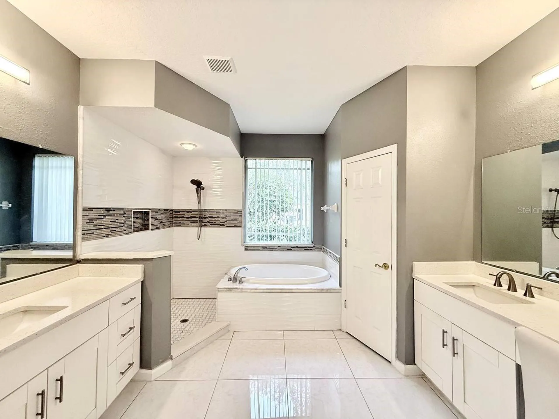 4301 River Close Boulevard Valrico FL 33596