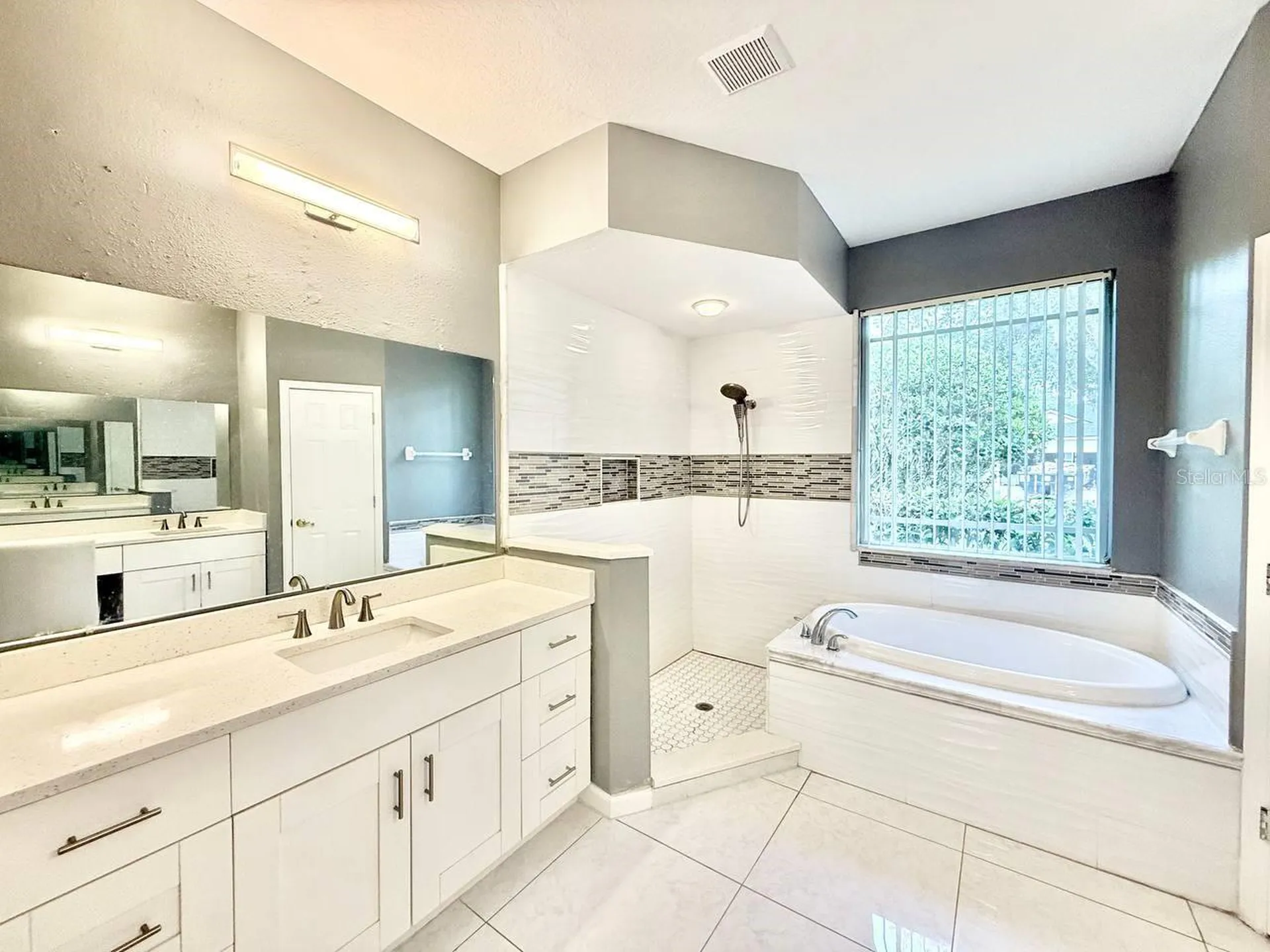 4301 River Close Boulevard Valrico FL 33596