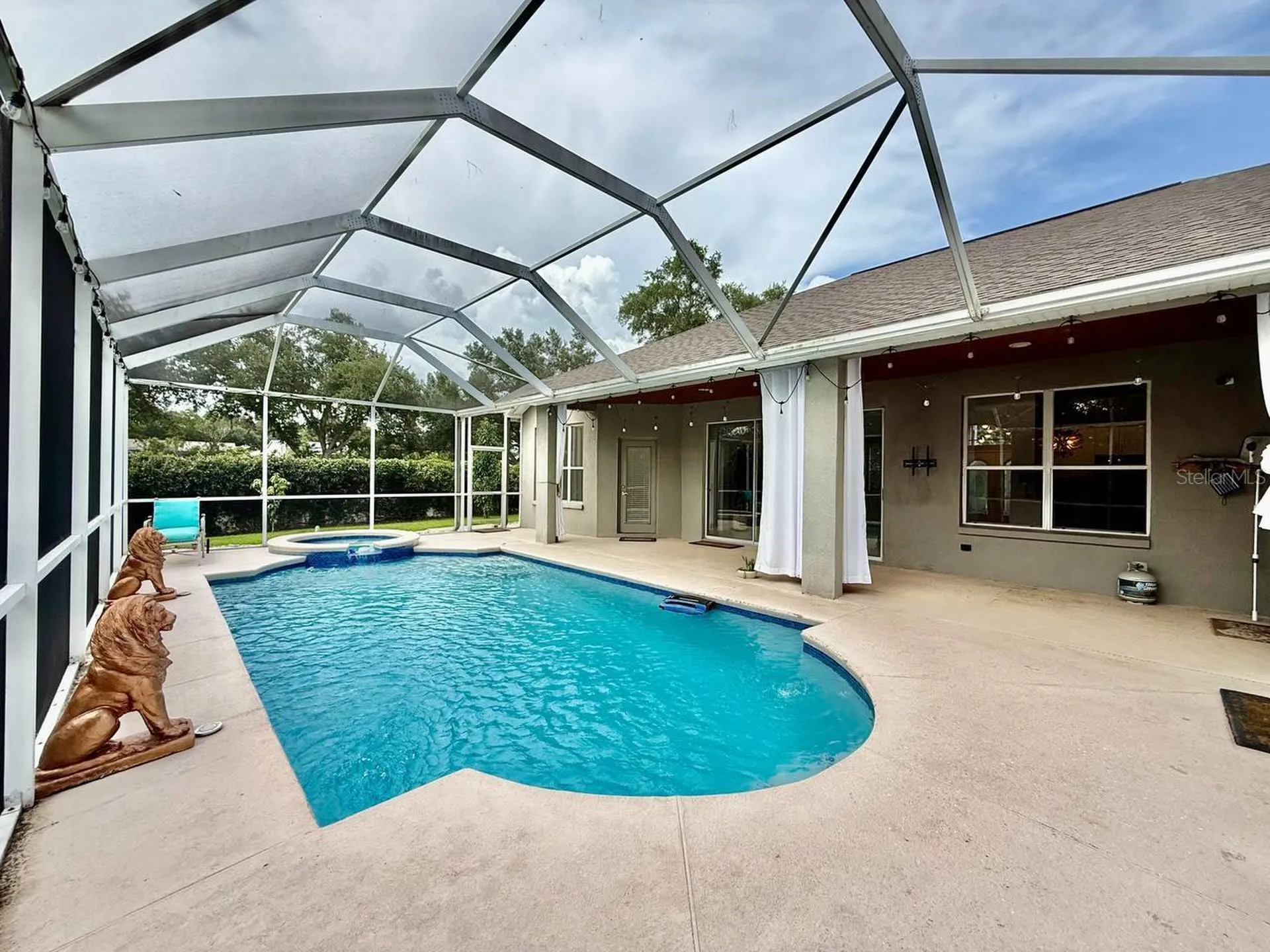 4301 River Close Boulevard Valrico FL 33596