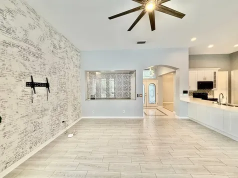 4301 River Close Boulevard Valrico FL 33596