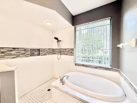 4301 River Close Boulevard Valrico FL 33596