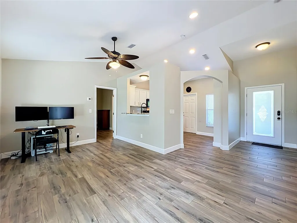 1193 Lake Lucerne Circle Winter Springs FL 32708