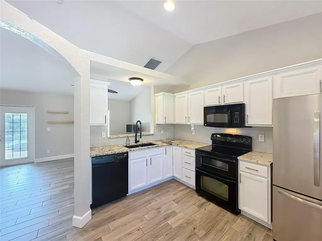 1193 Lake Lucerne Circle Winter Springs FL 32708