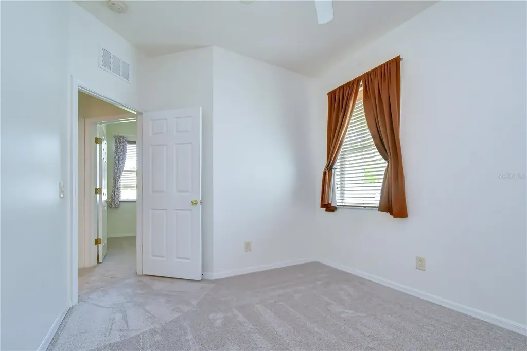 426 Summerlyn Drive Valrico FL 33594