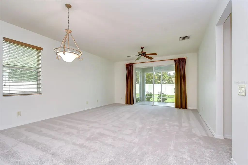 426 Summerlyn Drive Valrico FL 33594