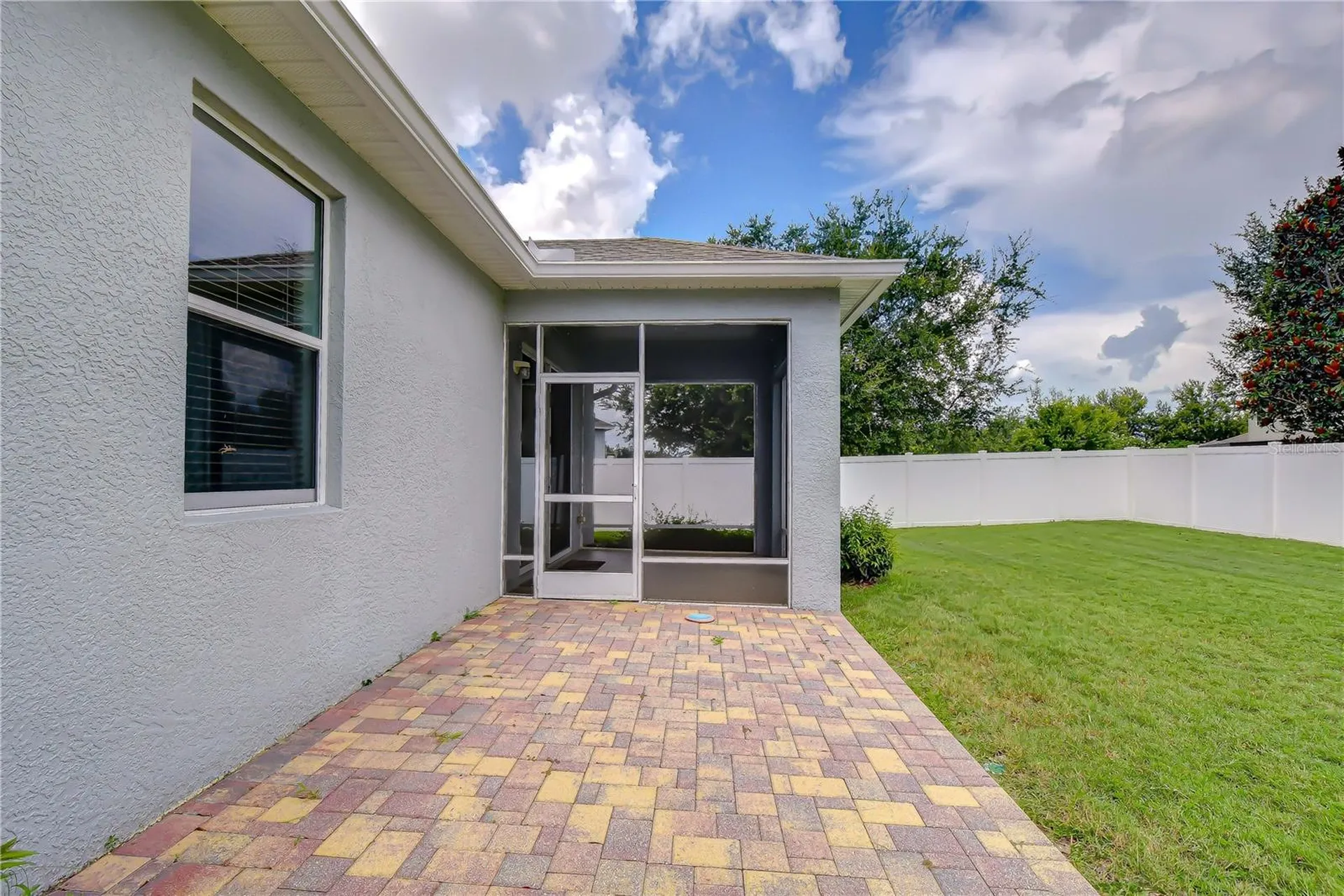 426 Summerlyn Drive Valrico FL 33594