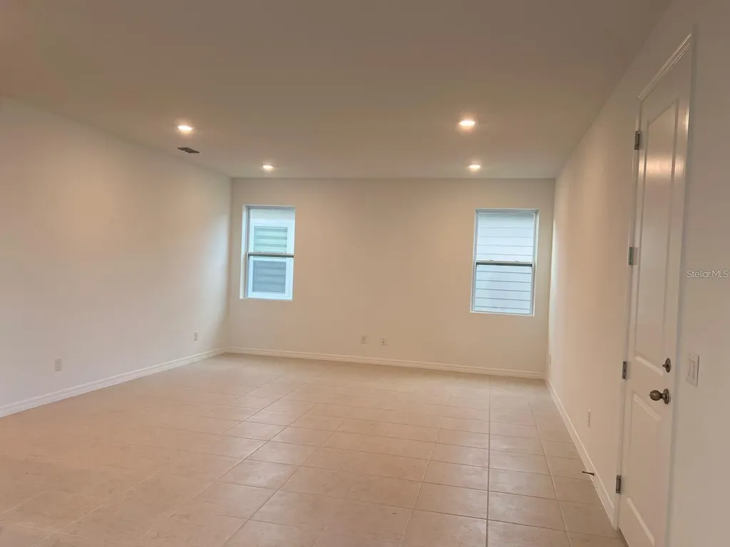 17820 Sharp Pummelo Alley Winter Garden FL 34787