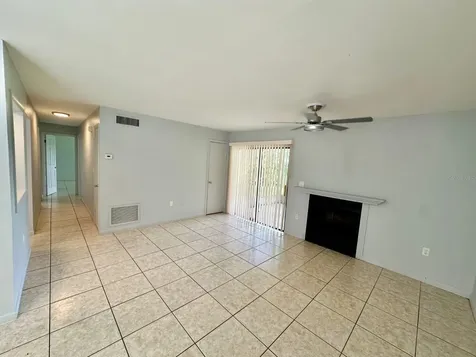 5835 La Costa Drive Orlando FL 32807