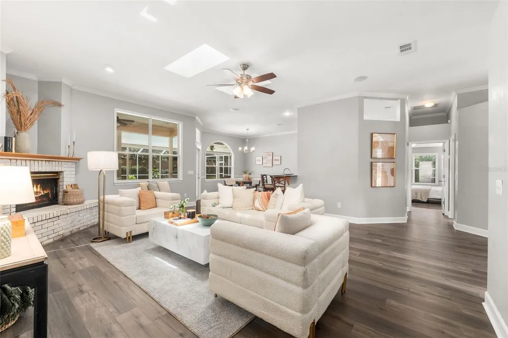 9239 NW 16th Place Gainesville FL 32606