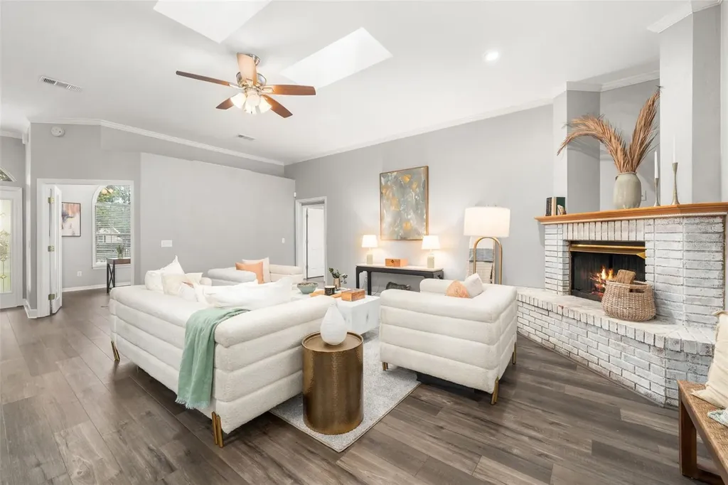 9239 NW 16th Place Gainesville FL 32606