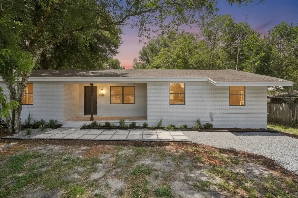 137 Lucerne Drive Debary FL 32713