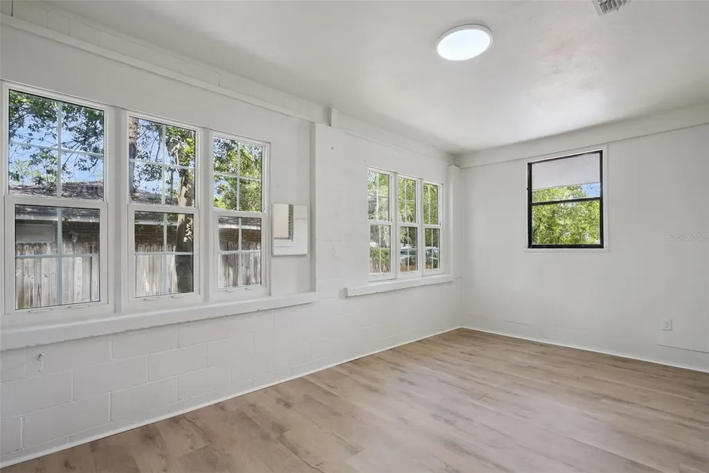 137 Lucerne Drive Debary FL 32713