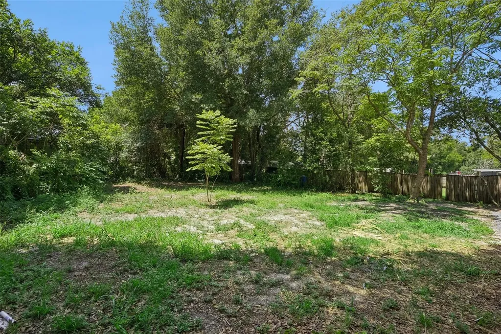 137 Lucerne Drive Debary FL 32713