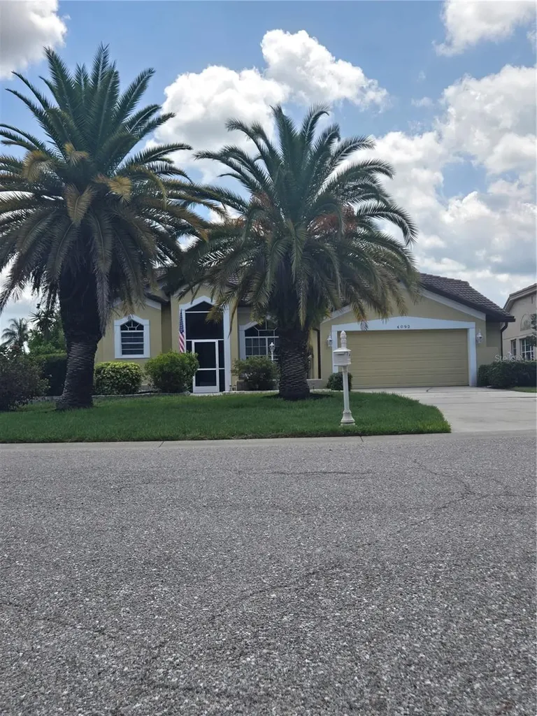 4092 Hearthstone Drive Sarasota FL 34238