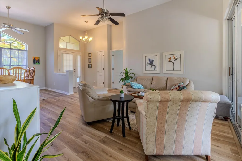4092 Hearthstone Drive Sarasota FL 34238