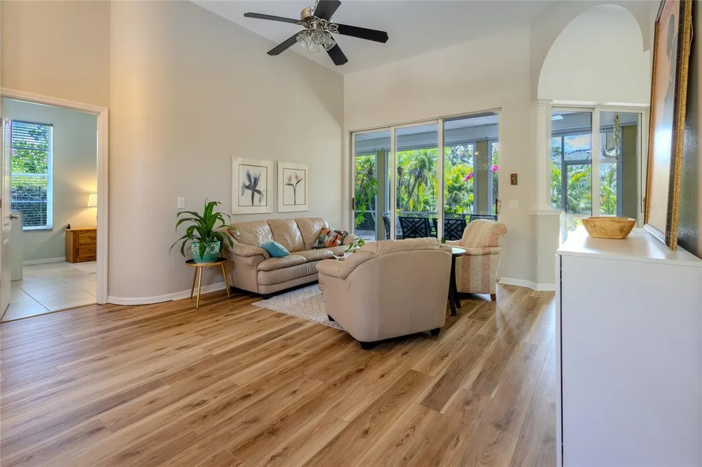 4092 Hearthstone Drive Sarasota FL 34238