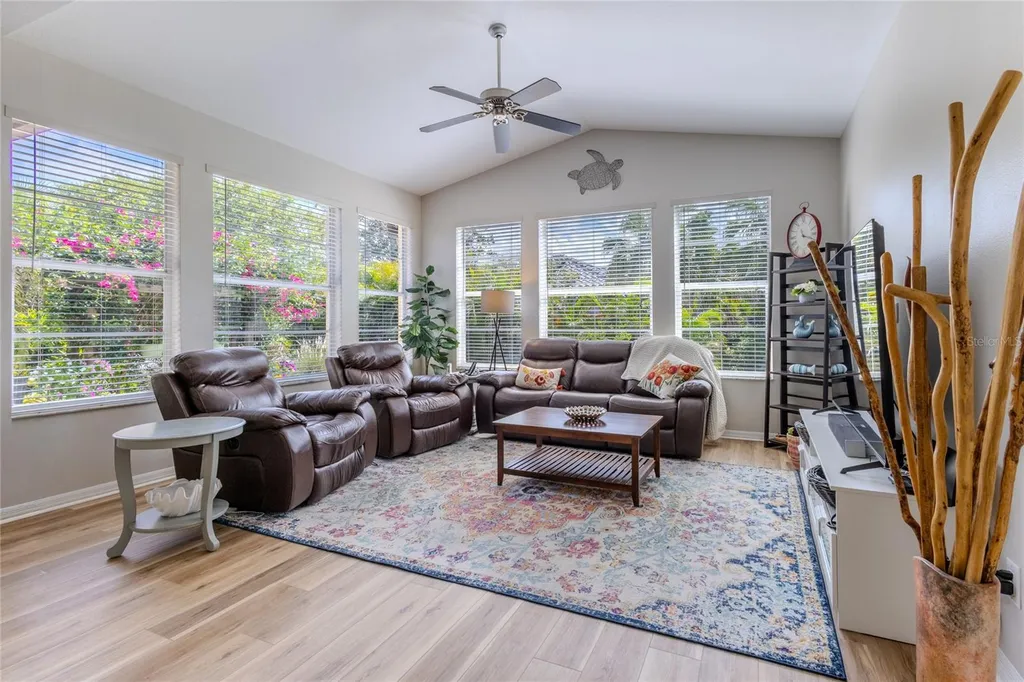 4092 Hearthstone Drive Sarasota FL 34238