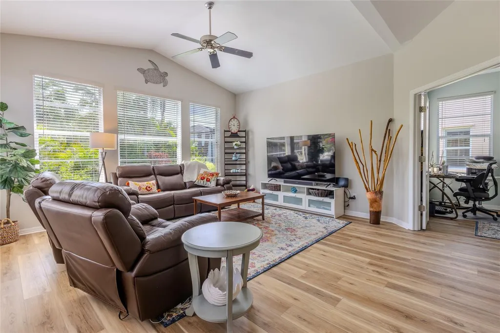 4092 Hearthstone Drive Sarasota FL 34238