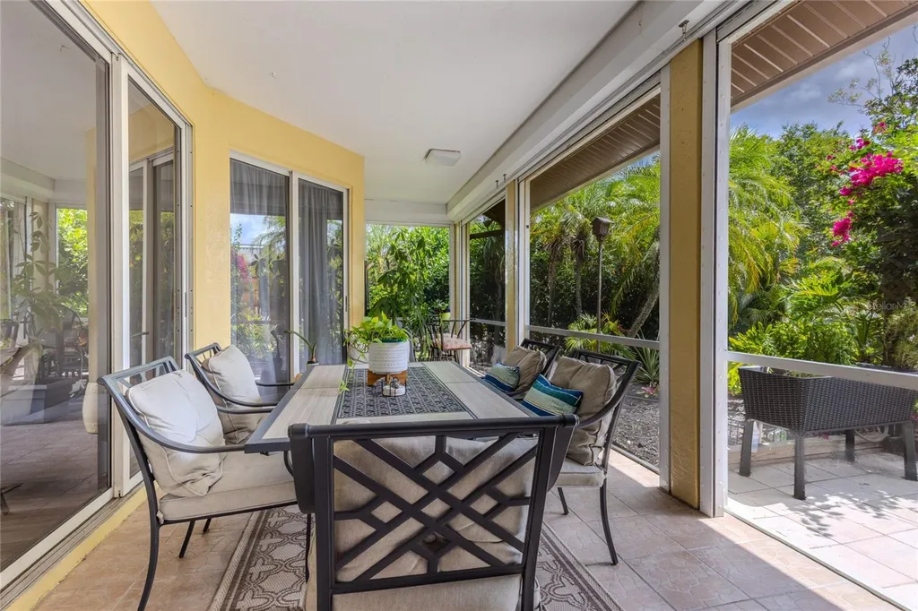 4092 Hearthstone Drive Sarasota FL 34238