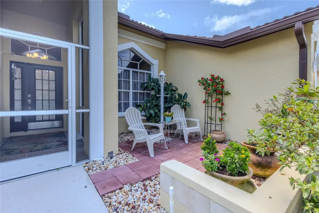 4092 Hearthstone Drive Sarasota FL 34238