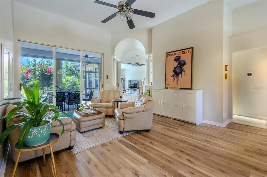 4092 Hearthstone Drive Sarasota FL 34238
