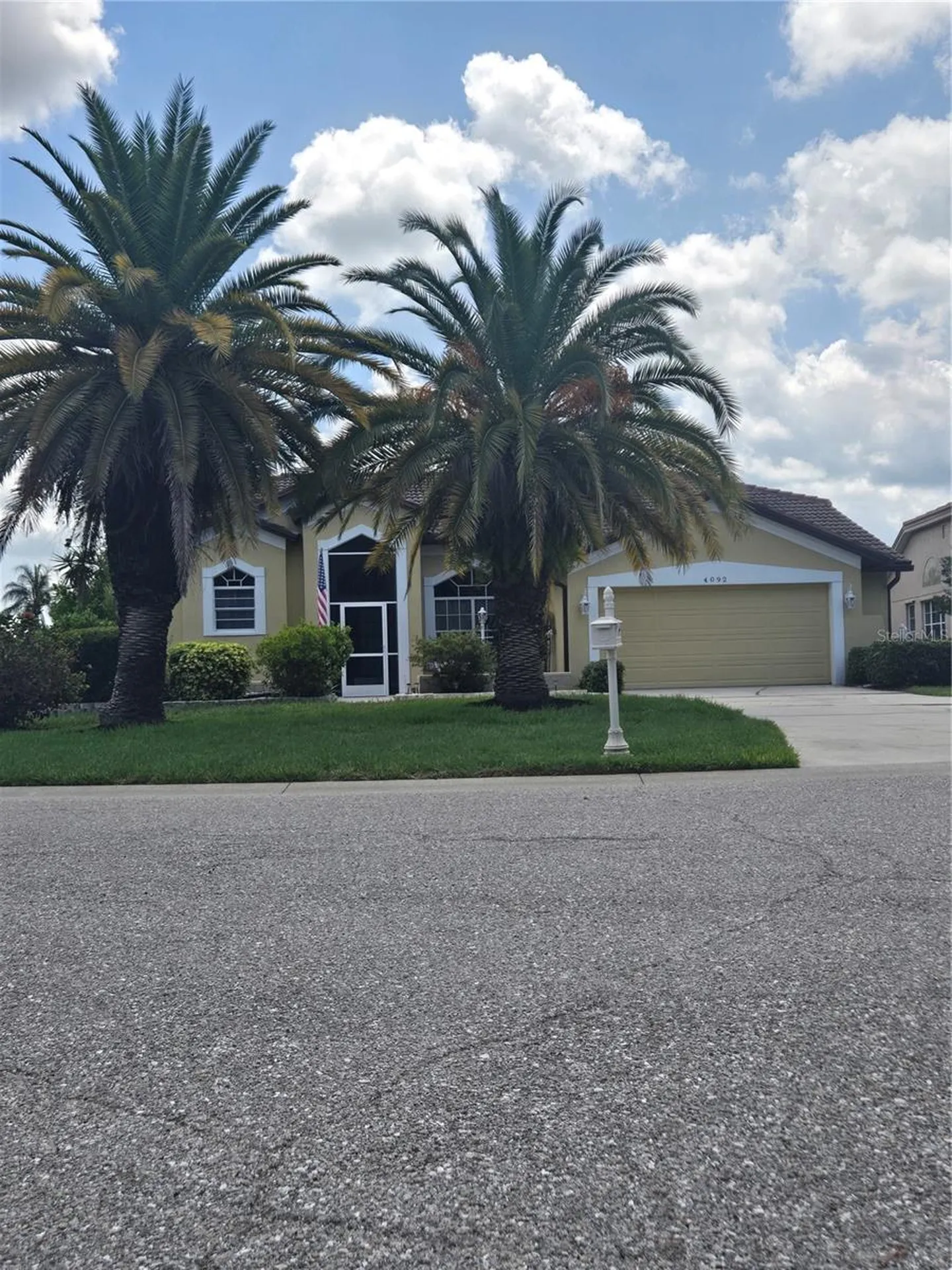 4092 Hearthstone Drive Sarasota FL 34238