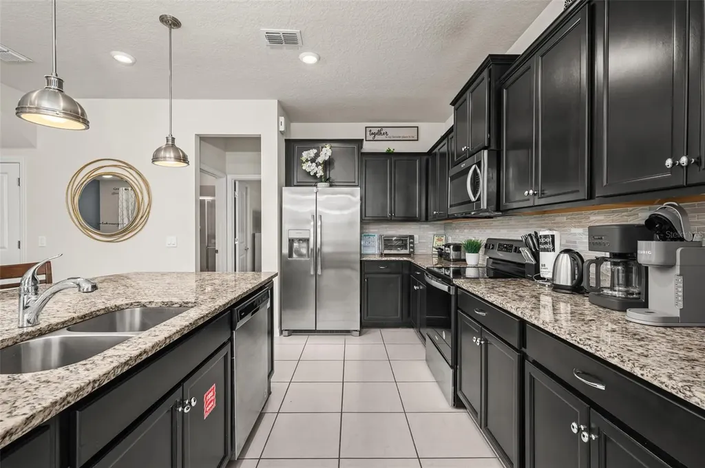 1607 Kona Lane Davenport FL 33897