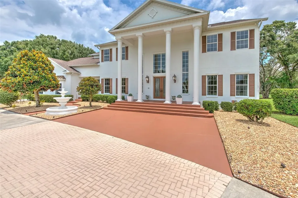11444 Hammock Oaks Court Lithia FL 33547